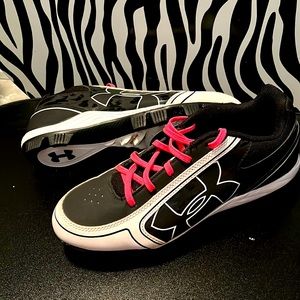 Under armor cleats